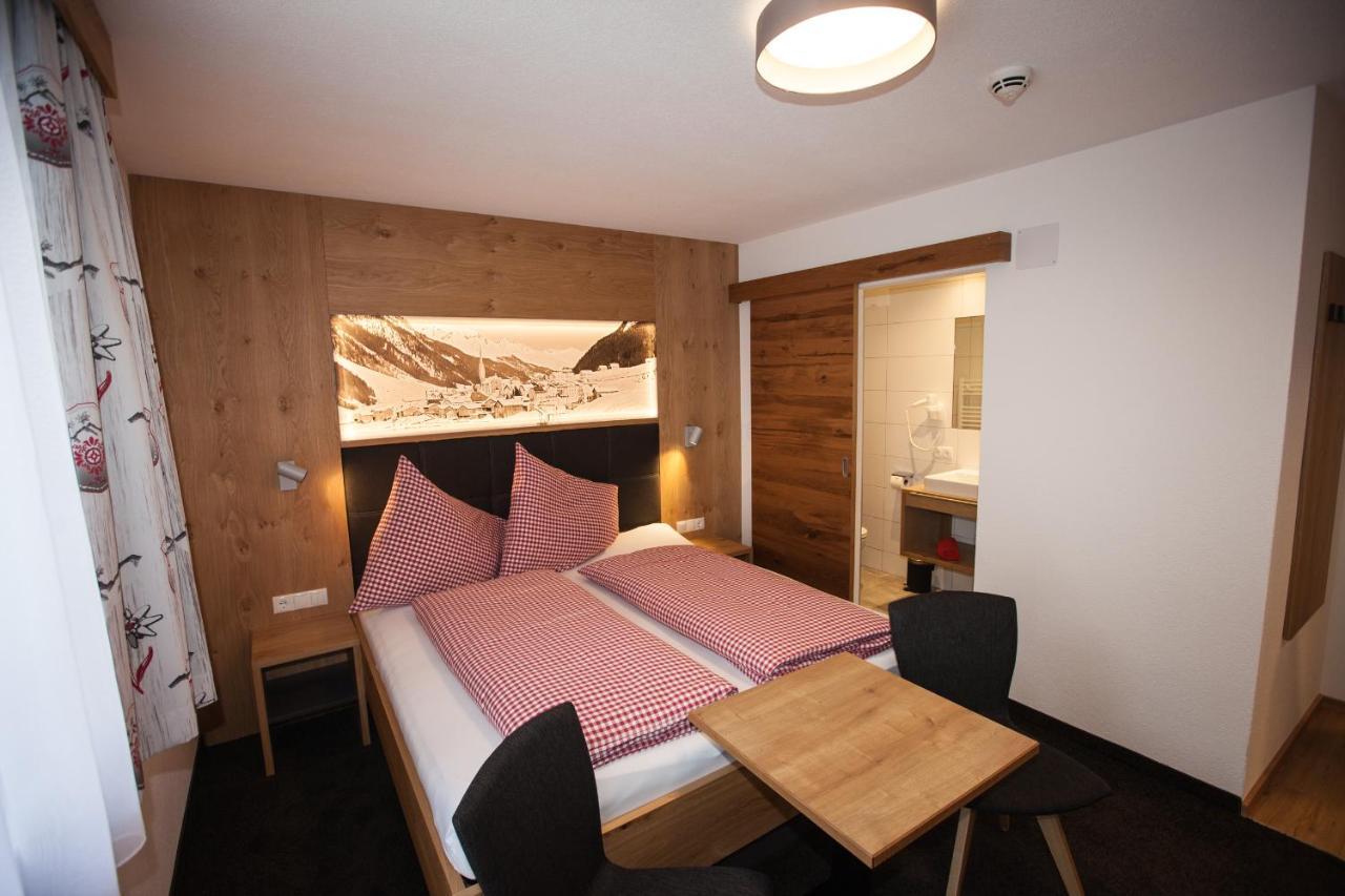Haus Kuechelspitz Bed and Breakfast Ischgl Eksteriør billede