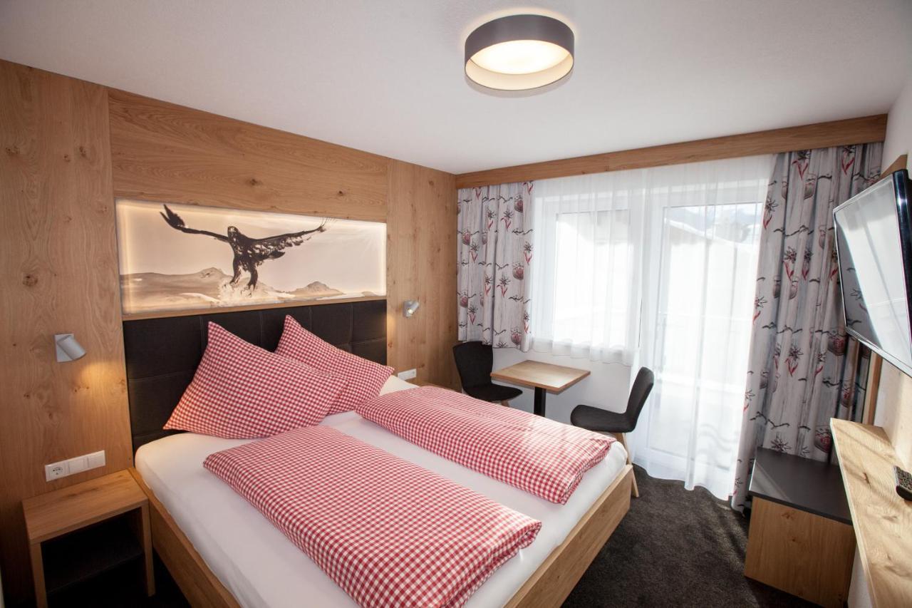 Haus Kuechelspitz Bed and Breakfast Ischgl Eksteriør billede